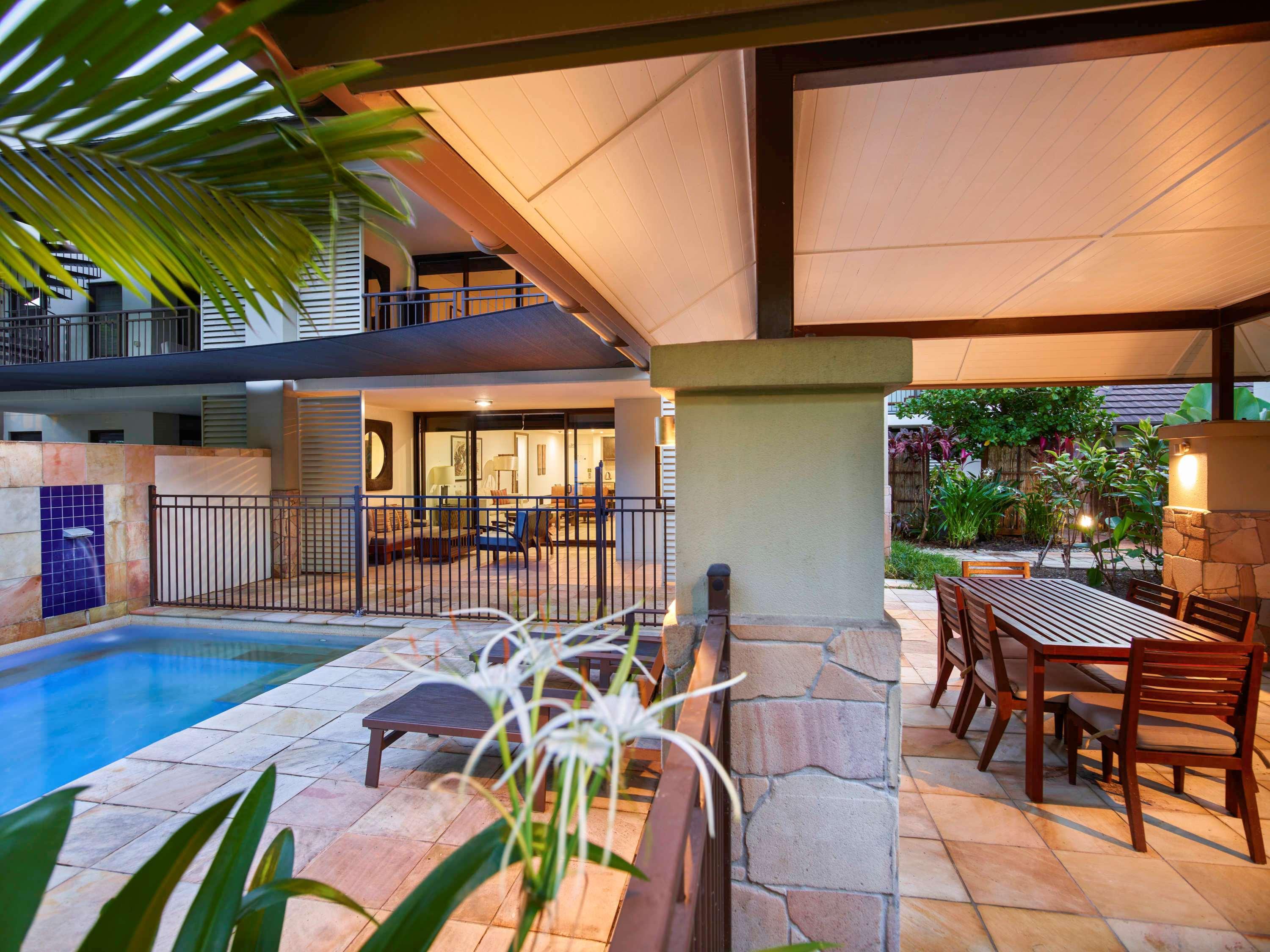 Pullman Port Douglas Sea Temple Resort And Spa Exterior photo