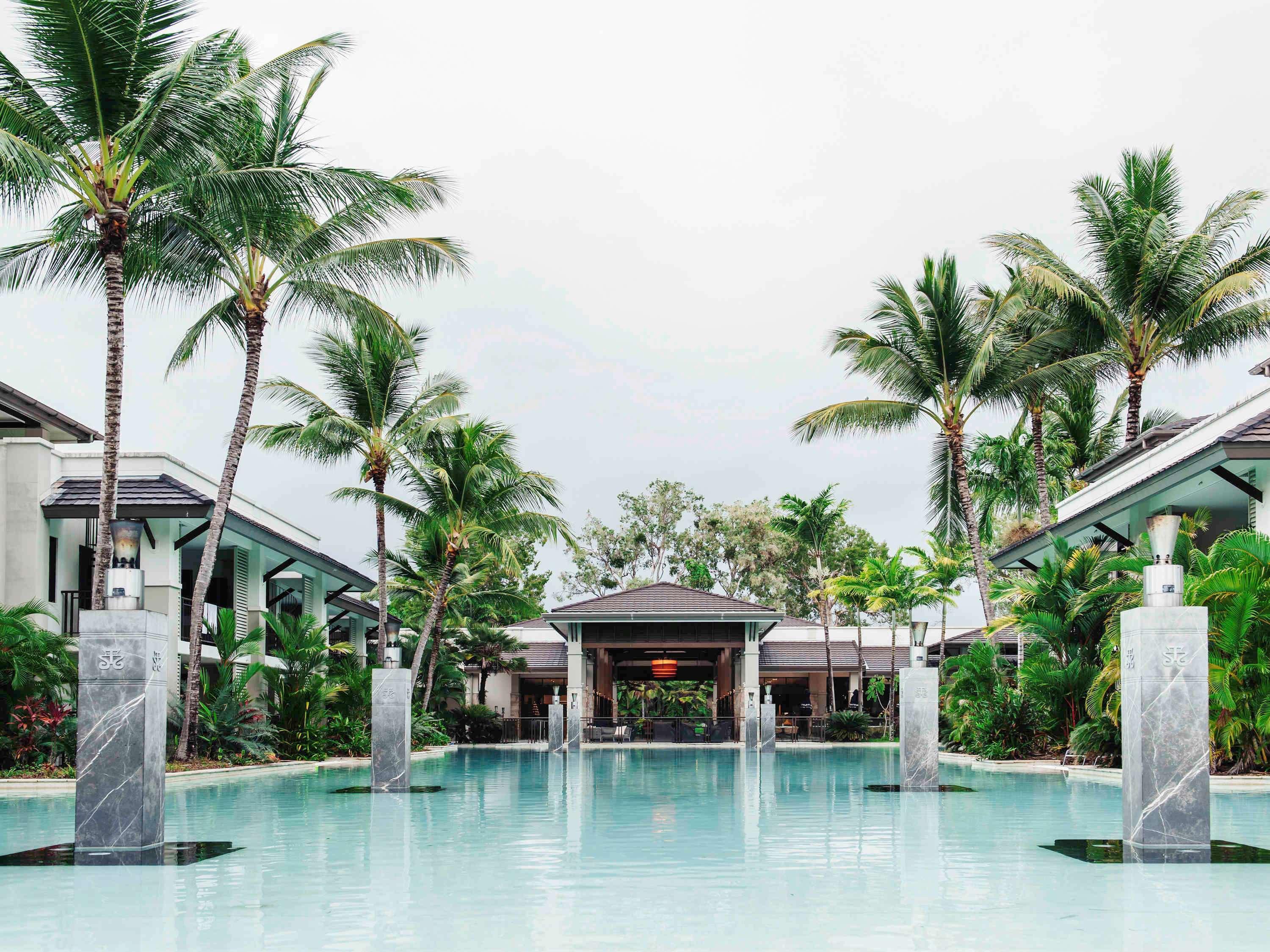 Pullman Port Douglas Sea Temple Resort And Spa Exterior photo